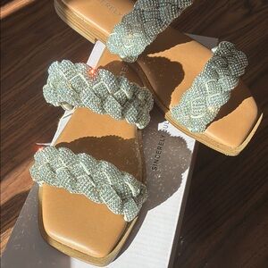 08:04 Sincerely Jules Sparkling Silver Braided Straps sandals